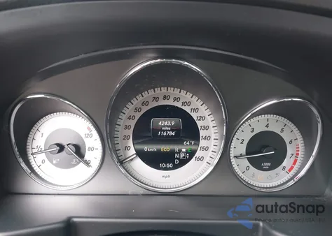 2013 Mercedes-Benz Glk 350 4Matic z USA, uszkodzony, nr VIN WDCGG8JB4DG049122